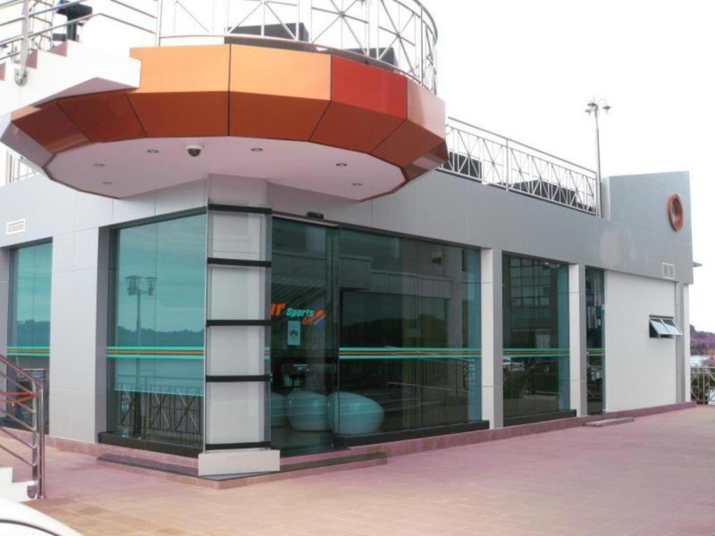 Plaza Sutera Biru Hotel Kuala Belait Exteriér fotografie